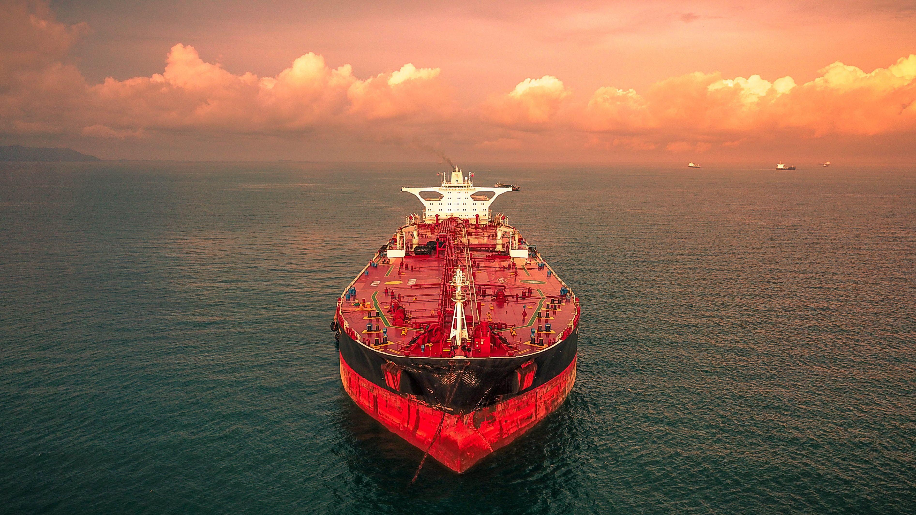 Marine Dynamic Risk Assessment: How to Sail Safety Over Seas